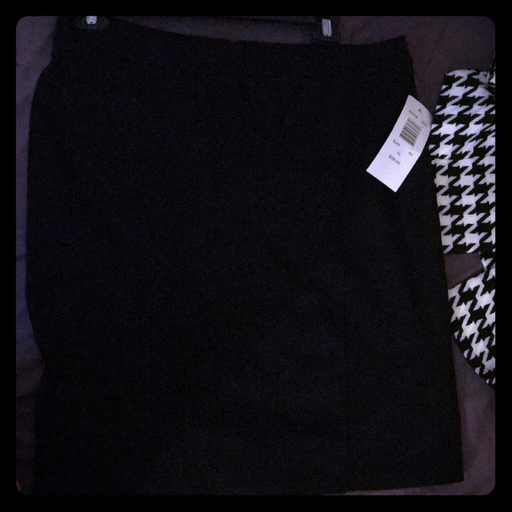 Black skirt
